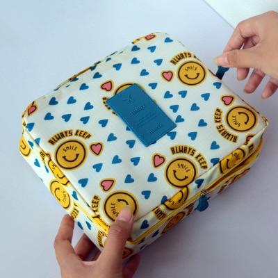 Mega Loja dos Produtos Amarelo Smile Necessaire para viagem
