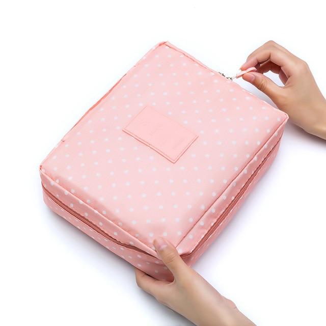 Mega Loja dos Produtos Poá Rosa Necessaire para viagem